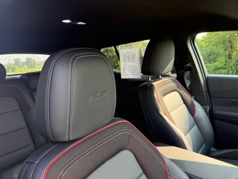 Used 2025 Chevrolet Equinox EV RS FWD image 26