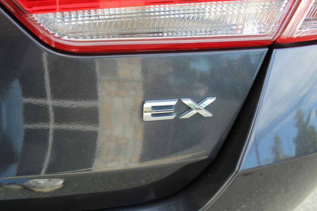 Used 2018 Kia Optima EX FWD image 8