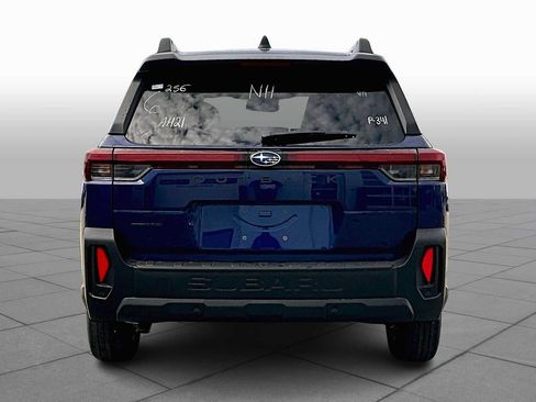 New 2026 Subaru Outback Limited AWD/4WD image 4