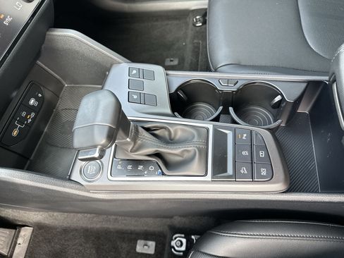 Certified 2026 Kia Sportage SX FWD image 21