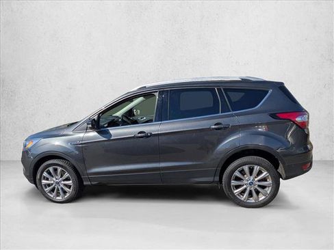 Used 2018 Ford Escape Titanium w/ Ford Safe & Smart Package AWD/4WD image 9