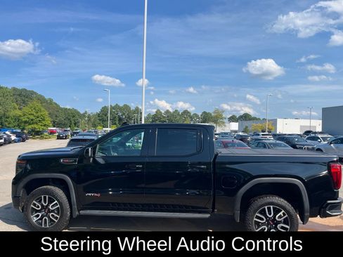 Used 2023 GMC Sierra 1500 AT4 w/ AT4 Preferred Package AWD/4WD image 9
