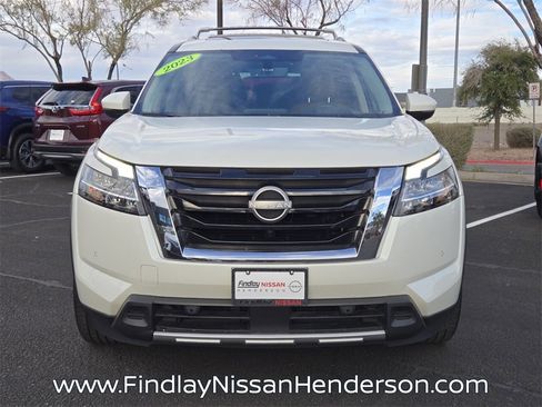 Used 2023 Nissan Pathfinder Platinum w/ Cargo Package image 8