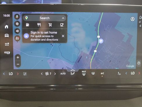 Certified 2025 Ford Expedition Active image 9