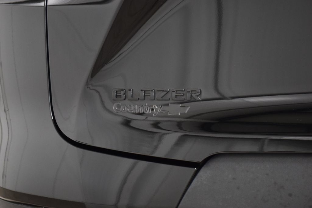 Used 2024 Chevrolet Blazer LT w/ Convenience Package FWD image 22