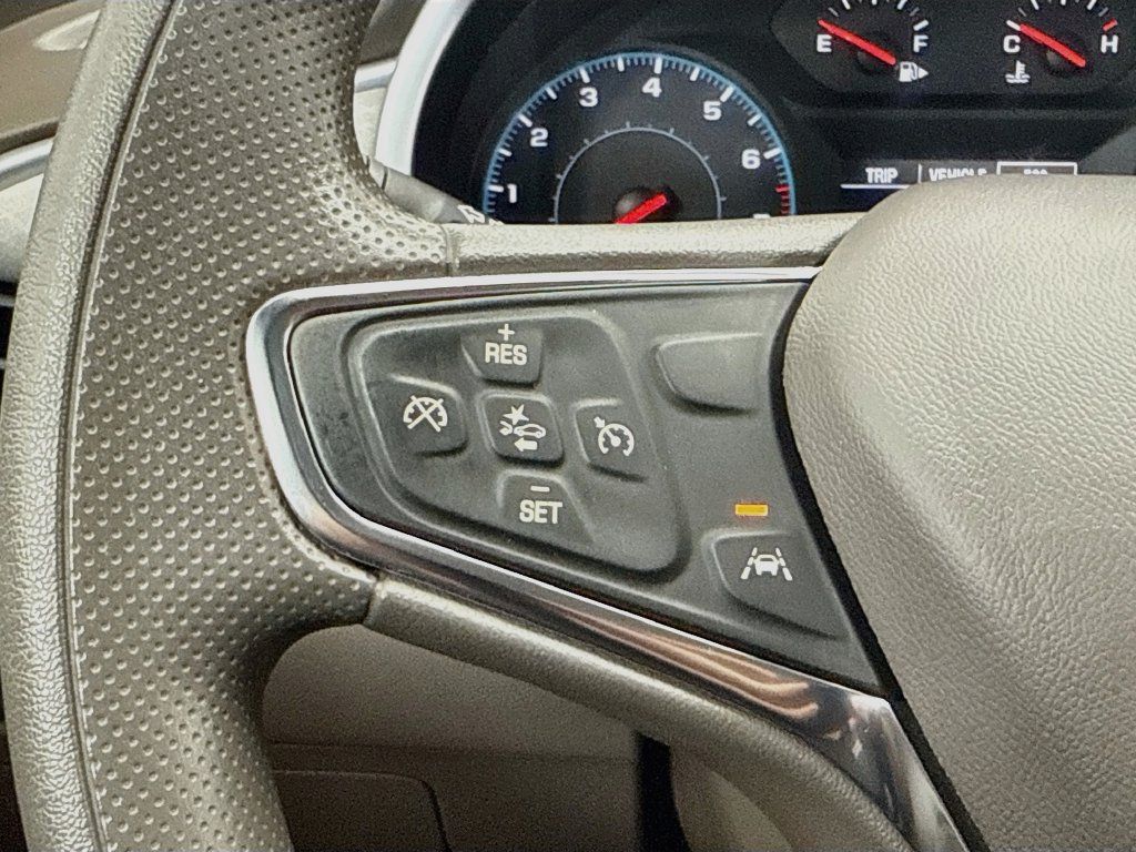 Used 2023 Chevrolet Malibu LS FWD image 11