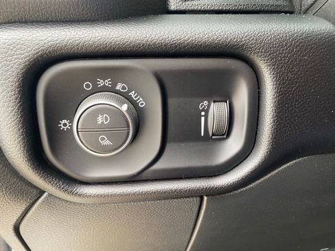 Used 2024 RAM 2500 Big Horn image 25