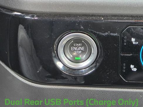Used 2023 Chevrolet Silverado 1500 LT AWD/4WD image 19
