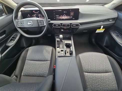 New 2026 Nissan Sentra SV FWD image 20