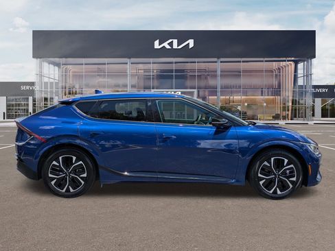 Certified 2023 Kia EV6 GT-Line w/ GT-Line Suede Seat Package RWD image 3
