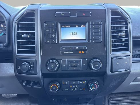 Used 2022 Ford F350 XL w/ Power Equipment Group image 21