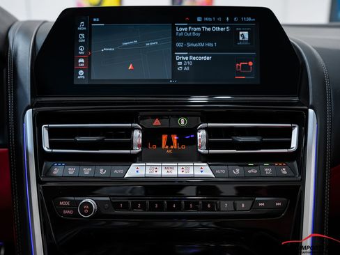 Used 2022 BMW M850i xDrive Convertible AWD/4WD image 75