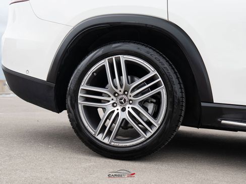 Used 2021 Mercedes-Benz GLS 450 4MATIC image 10