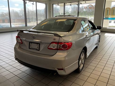 Used 2011 Toyota Corolla S image 5
