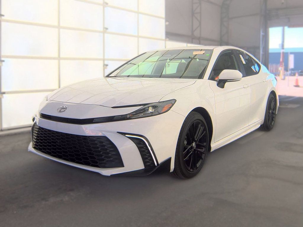 Used 2026 Toyota Camry SE FWD image 7
