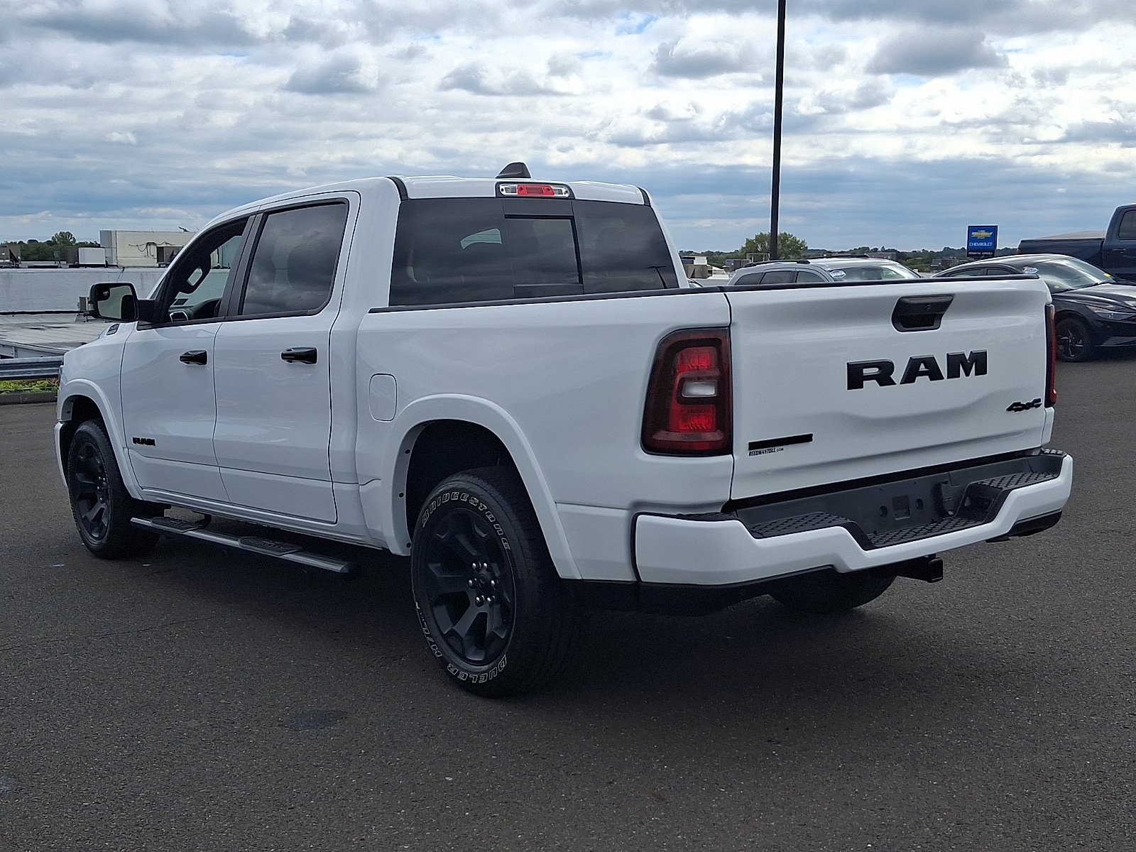 Used 2025 RAM 1500 Big Horn AWD/4WD image 4