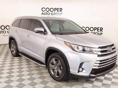 Used 2017 Toyota Highlander Limited