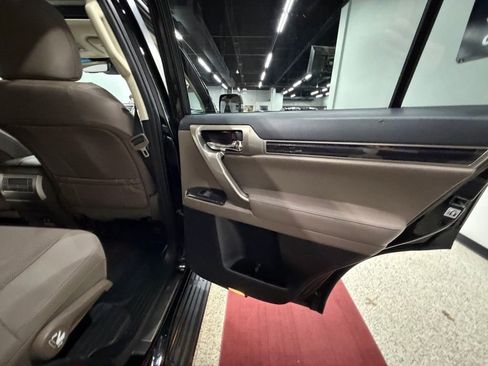 Used 2020 Lexus GX 460 Premium AWD/4WD image 29