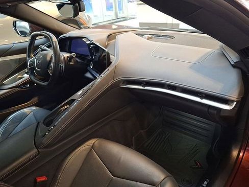 Used 2022 Chevrolet Corvette Stingray Preferred Conv w/ Z51 Performance Package image 17