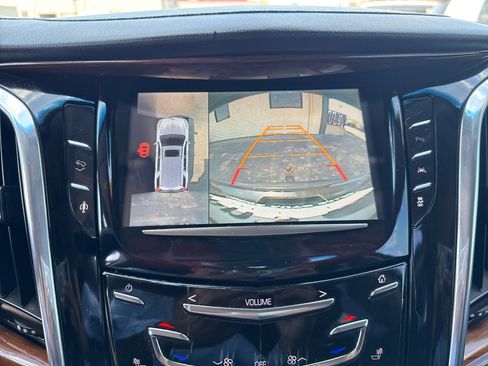 Used 2016 Cadillac Escalade ESV Luxury image 26
