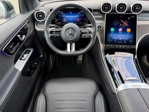 Used 2026 Mercedes-Benz GLC 300 4MATIC image 12