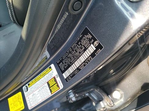 Used 2026 Toyota Camry SE image 9