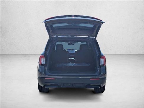 New 2026 Ford Explorer ST-Line w/ ST-Line Street Pack image 6