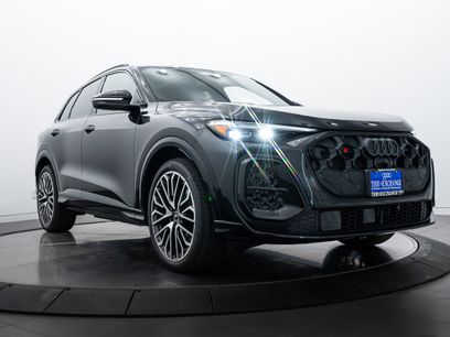 New 2025 Audi SQ5 Premium Plus