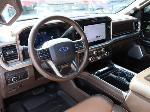 Used 2025 Ford F350 King Ranch AWD/4WD image 21