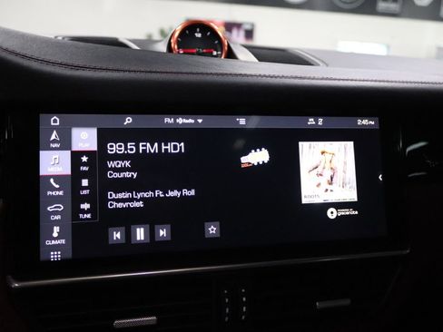 Used 2019 Porsche Cayenne image 32