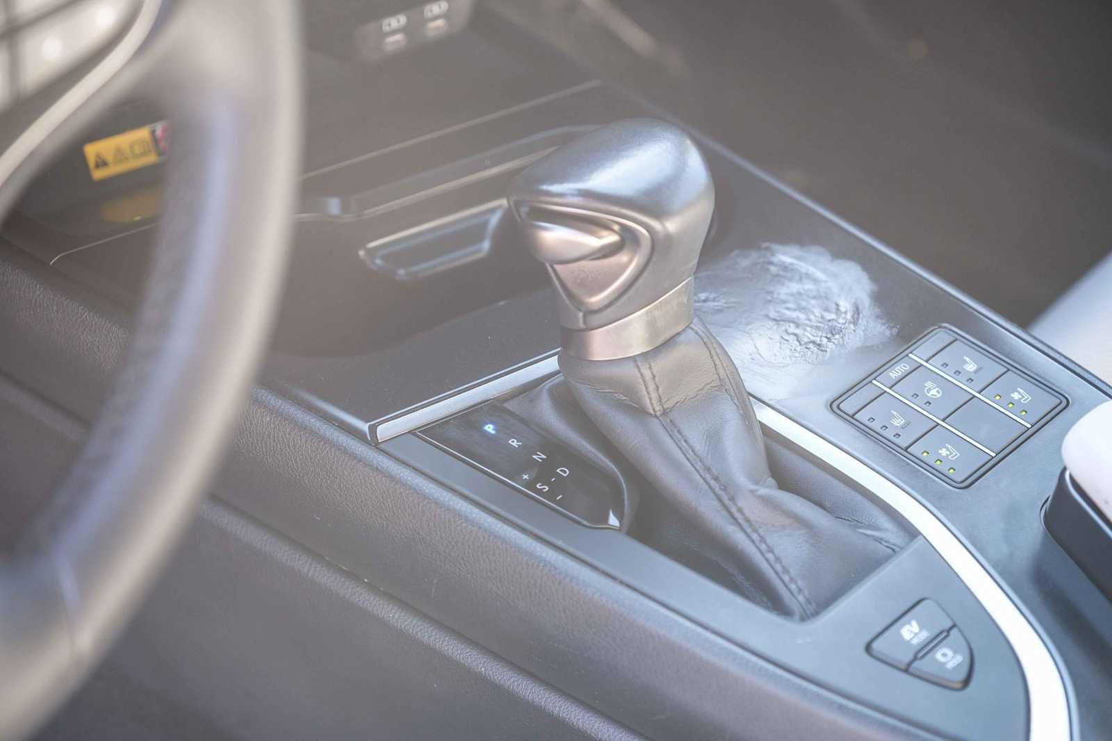 Used 2023 Lexus UX 250h F Sport w/ Accessory Package (Z1) AWD/4WD image 19