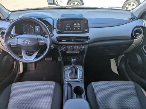 Used 2021 Hyundai Kona SEL FWD image 15