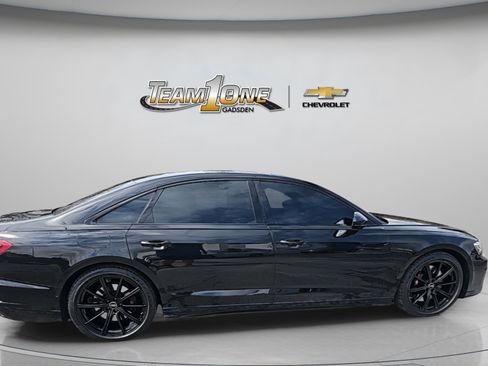 Used 2024 Audi S8 w/ S8 Comfort Plus Package image 9
