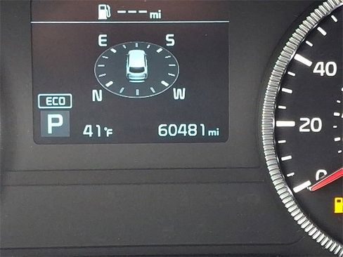 Used 2022 Kia Telluride S image 21