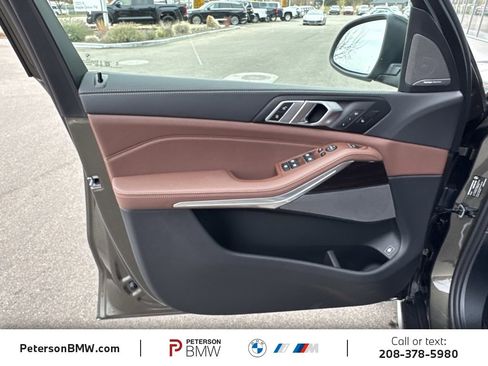 New 2026 BMW X5 xDrive50e image 15