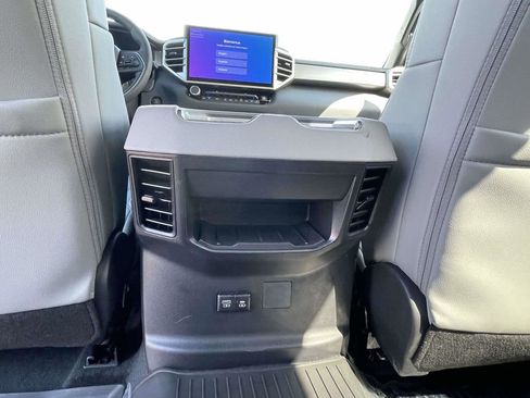 New 2026 Toyota Tundra Limited AWD/4WD image 17
