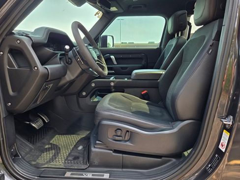 Used 2022 Land Rover Defender 90 Carpathian Edition image 19