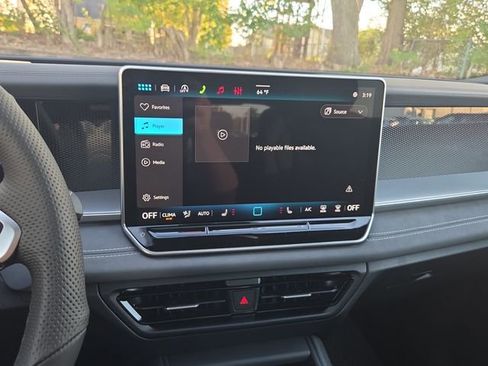 New 2026 Volkswagen Tiguan SE R-Line image 28