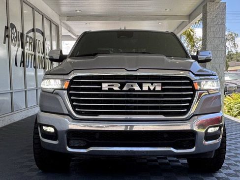 Used 2025 RAM 1500 Laramie AWD/4WD image 11