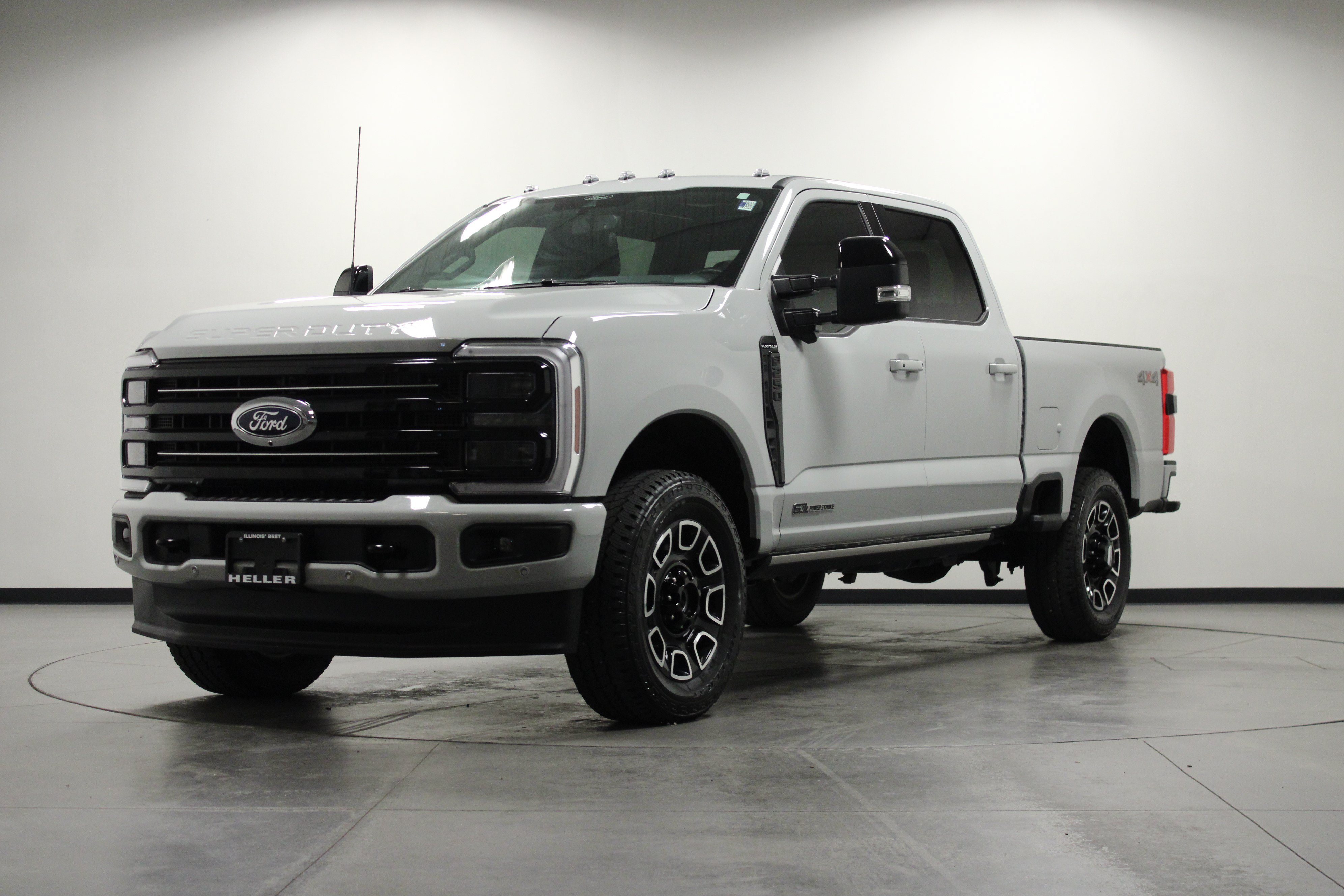 Used 2026 Ford F250 Platinum AWD/4WD image 8