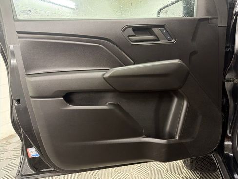 Used 2024 Chevrolet Colorado Trail Boss w/ Advanced Trailering Package image 16