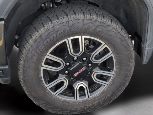 Used 2023 GMC Sierra 2500 AT4 w/ AT4 Preferred Package AWD/4WD image 35