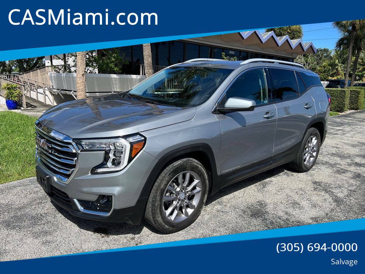 Used 2024 GMC Terrain SLT FWD image 1