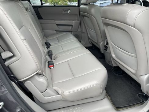 Used 2015 Honda Pilot Touring image 25