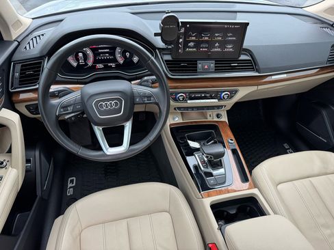Used 2022 Audi Q5 2.0T Premium Plus image 11