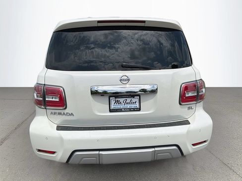 Used 2017 Nissan Armada SL w/ Interior Lighting Package AWD/4WD image 5