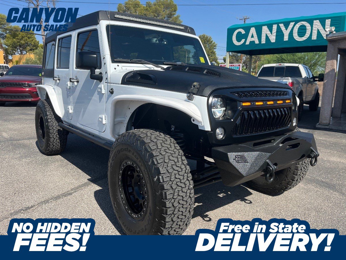 Used 2018 Jeep Wrangler Unlimited Rubicon w/ Connectivity Group AWD/4WD image 1