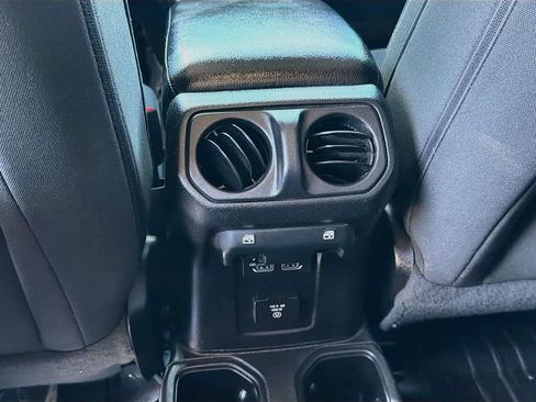 Used 2021 Jeep Gladiator Sport w/ Quick Order Package 24Q 80Th AWD/4WD image 29