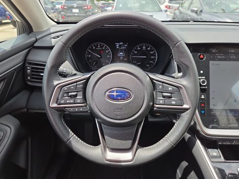 Used 2024 Subaru Outback Premium AWD/4WD image 18