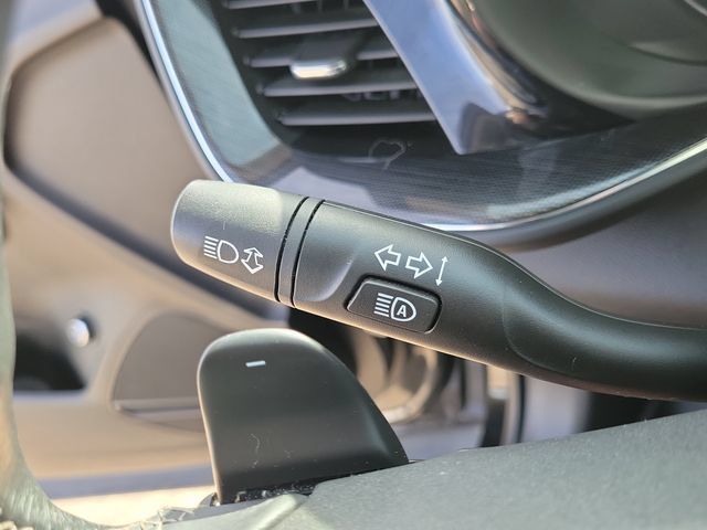 Used 2022 Buick Envision Preferred FWD image 28